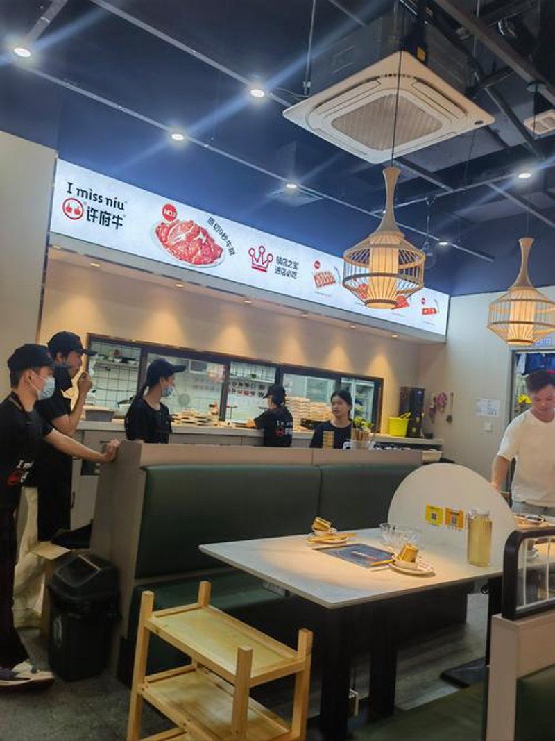 团餐配送：企业用餐轻松解决方案